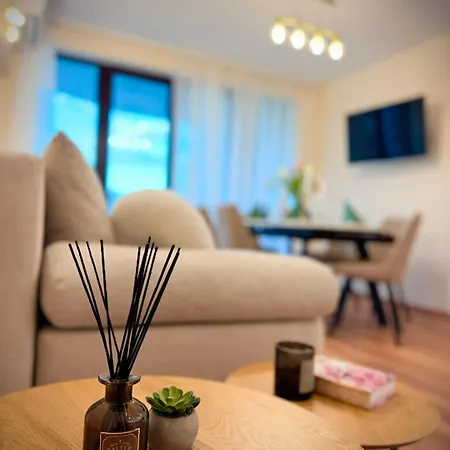 Apartment Sea Escape | & Parking *