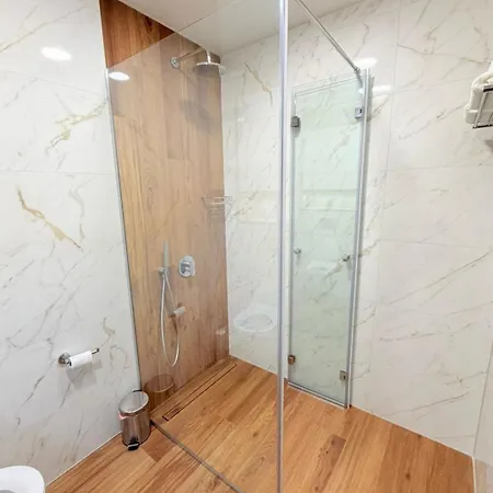 Sea Escape | & Parking Appartamento Varna