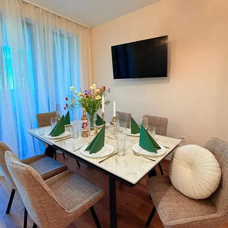 Apartment Sea Escape | & Parking