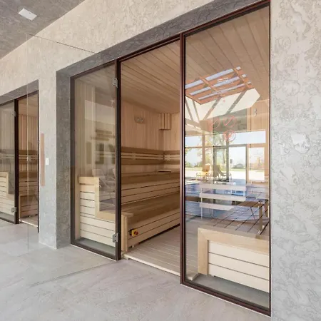 Sea Escape | & Parking Apartment *