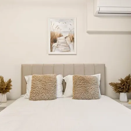Sea Escape | & Parking Varna